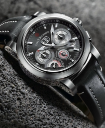 Fastrack 38003PP08 Analog Watch